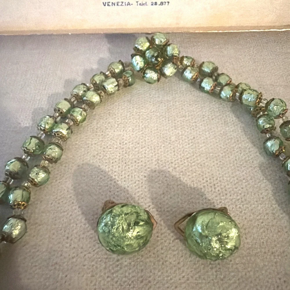 Vintage MURANO GLASS NECKLACE & CLIP EARRINGS Venetian Green Gold-Mario Sanzogno